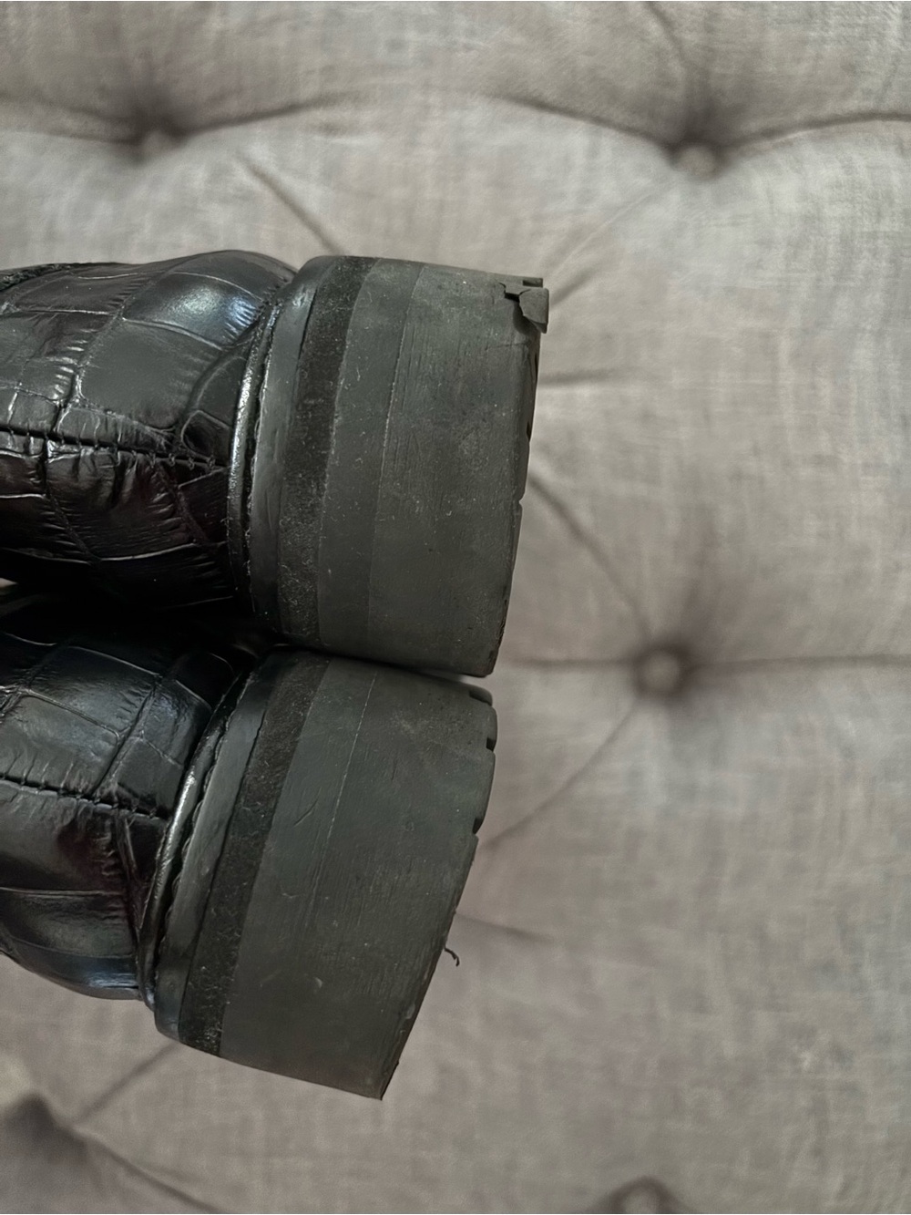 Everlane Black Croc-Embossed Lug Sole Loafers - Picture 9 of 10